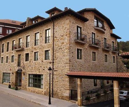 Hotel Villa De Cabrales Arenas De Cabrales Eksteriør bilde